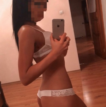 Приглашаю в гости джентльмена для незабываемых встреч и острых ощущений. Я создам атмосферу страсти и желания, буду нежна и страстна. Обещаю, не пожалеешь! 6941, 23 года